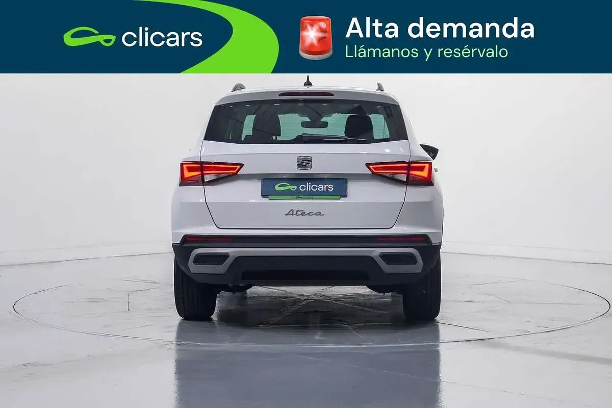 Usado Seat Ateca Style 150 CV (110 kW) 2024 Blanco SUV