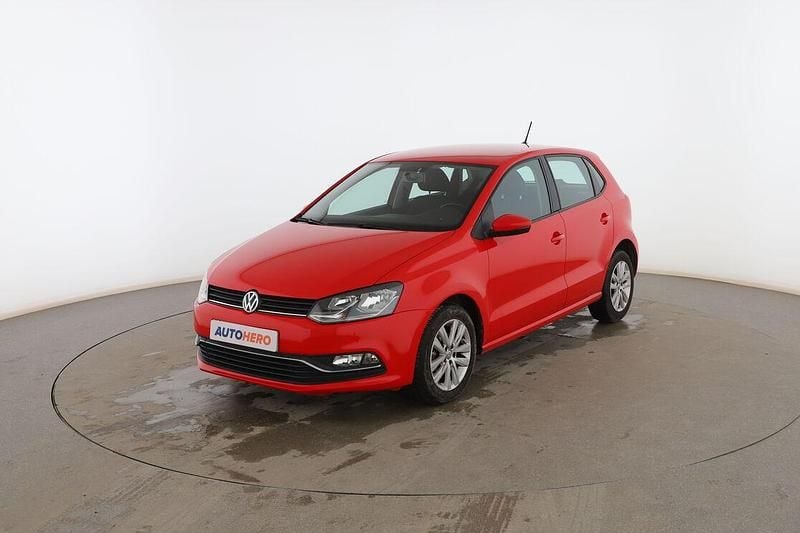 Rojo Usado 2015 VW Polo Advance Utilitario | 9099 € (Precio justo) - Imagen 1/3