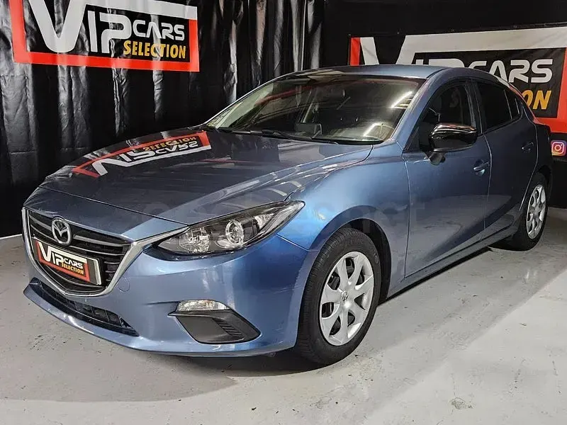 Usado Mazda 3 101 CV (74 kW) 2015 Azul Berlina