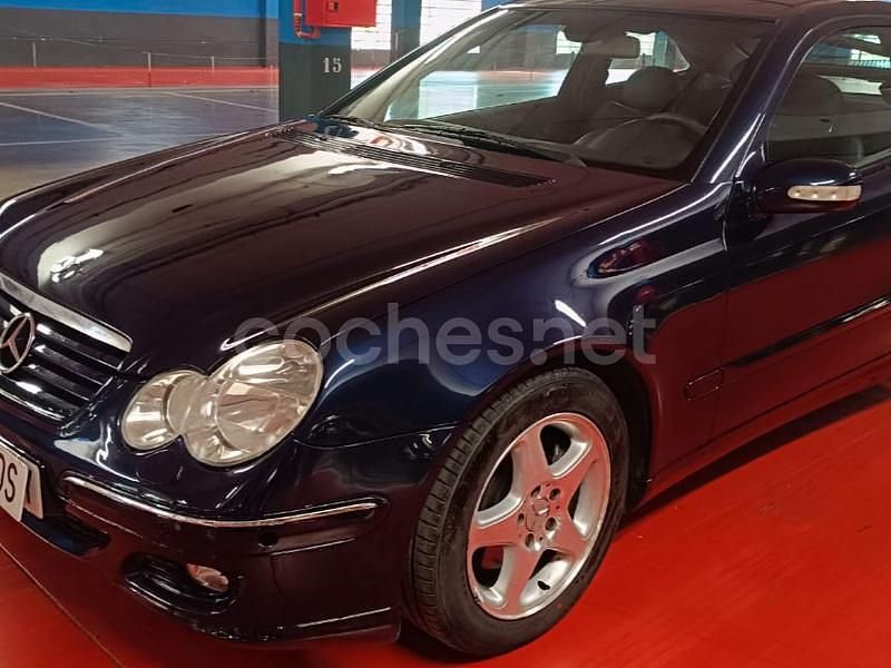 Azul Usado 2002 Mercedes C230 Berlina | 4490 € (Precio justo) - Imagen 1/4