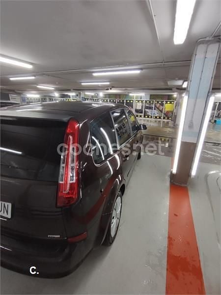 Usado Ford C-MAX Ghia 136 CV (100 kW) 2008 Granate Monovolumen
