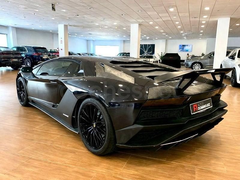 Usado Lamborghini Aventador 700 CV (514 kW) 2018 Coupe