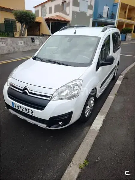 Usado Citroën Berlingo 102 CV (75 kW) 2018 Blanco Monovolumen