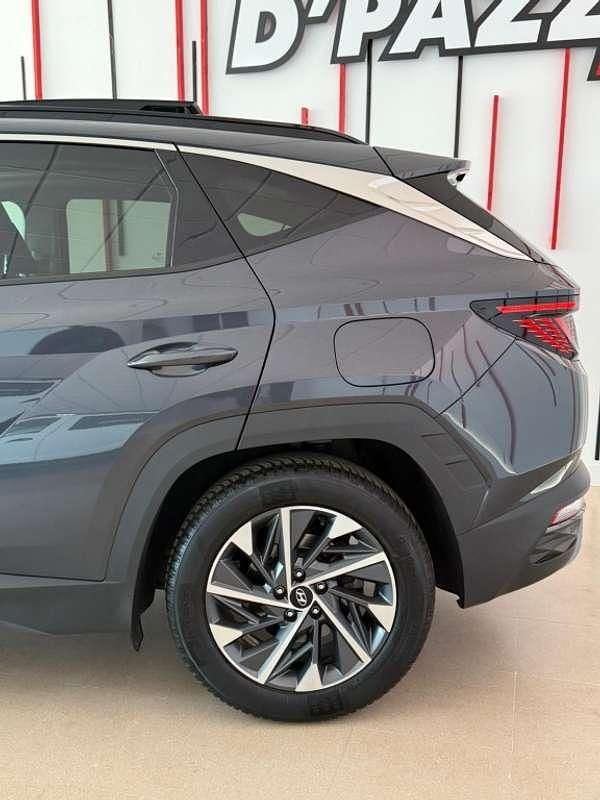 Usado Hyundai Tucson 136 CV (100 kW) 2022 Gris SUV