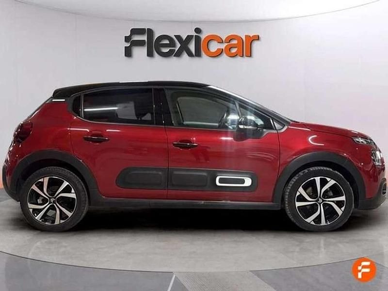 Usado Citroën C3 Shine 99 CV (72 kW) 2023 Rojo Utilitario