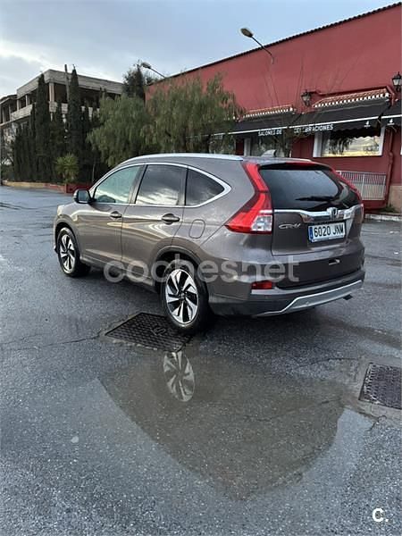 Usado Honda CR-V Elegance 120 CV (88 kW) 2018 Gris / plata SUV