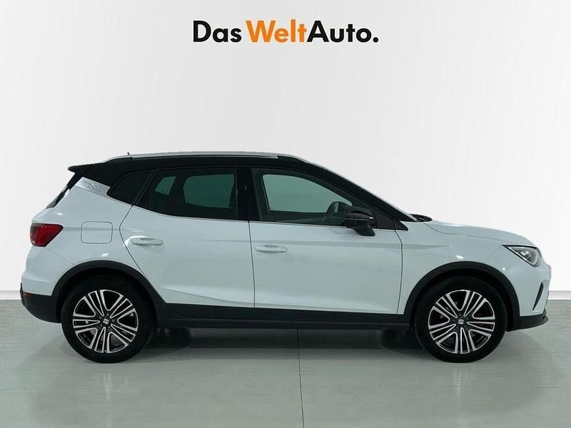 Usado Seat Arona FR 115 CV (84 kW) 2024 Blanco SUV