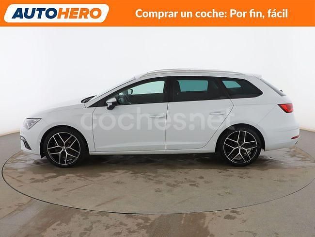 Usado Seat Leon FR 150 CV (110 kW) 2018 Blanco Familiar
