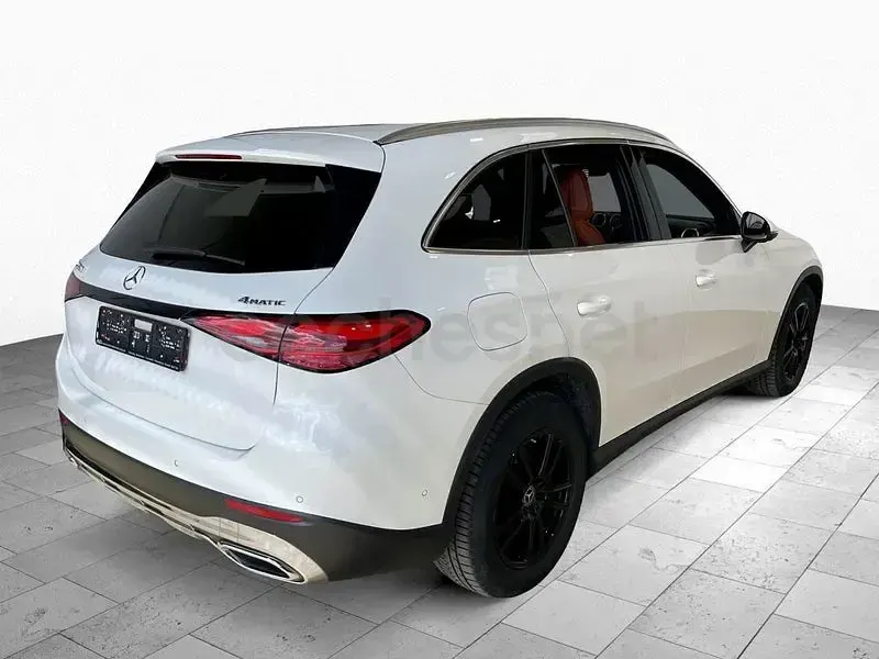 Usado Mercedes GLC220 197 CV (144 kW) 2023 Blanco SUV