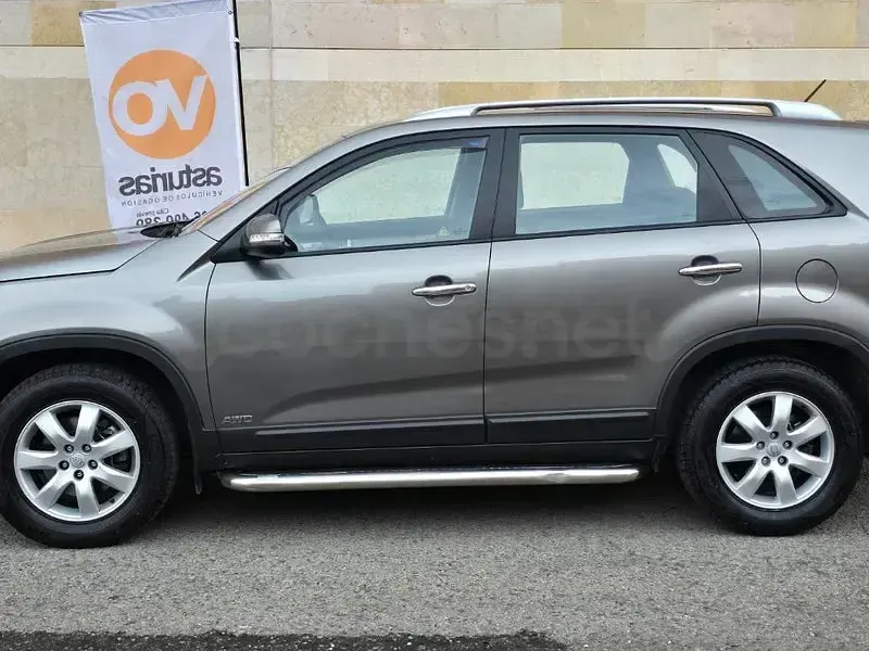 Usado Kia Sorento Active 197 CV (144 kW) 2012 Gris / plata SUV