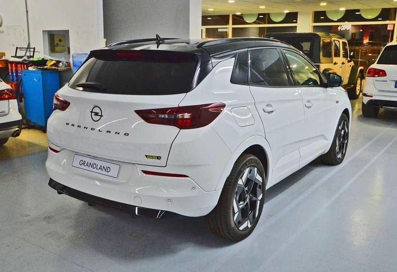 Usado Opel Grandland X GSe 300 CV (220 kW) 2023 Blanco SUV