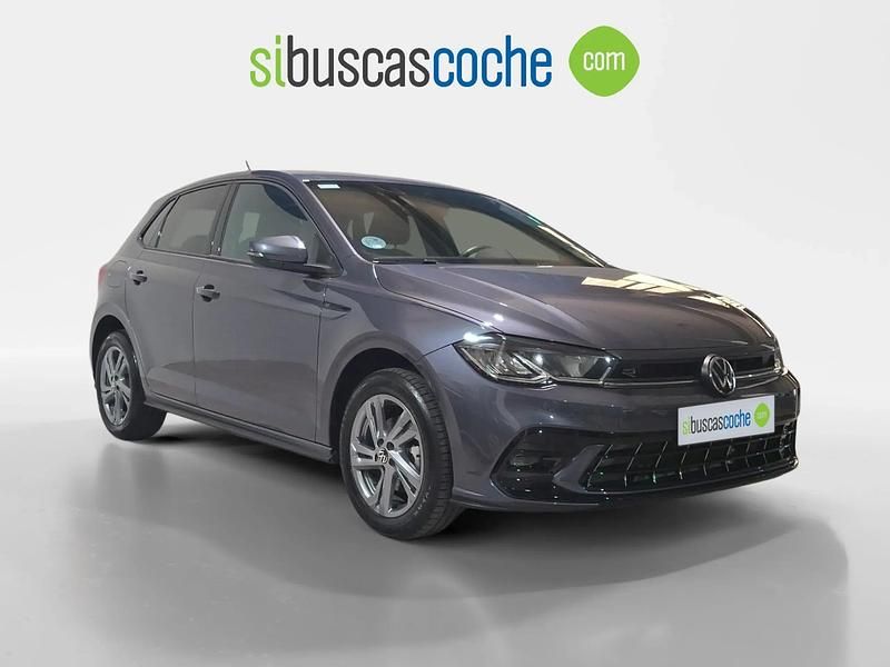 Gris/plata Usado 2024 VW Polo R-line | 23.990 € (Precio justo) - Imagen 1/4