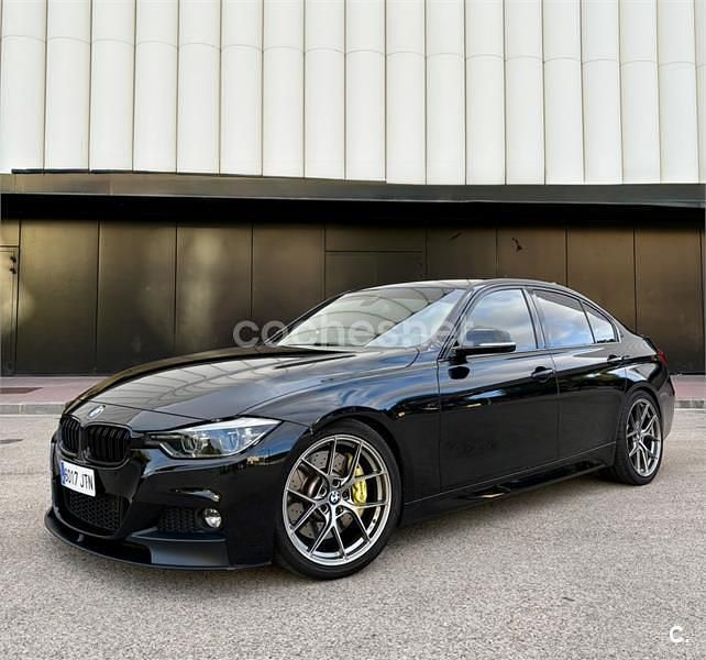 Negro Usado 2016 BMW 320 M Performance Berlina | 31.000 € - Imagen 1/4