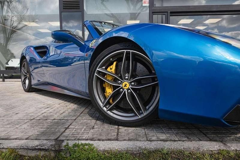 Usado Ferrari 488 2018 Azul Descapotable