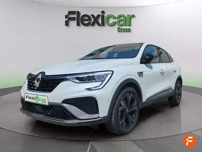 Usado Renault Arkana RS Line 160 CV (117 kW) 2023 Blanco SUV