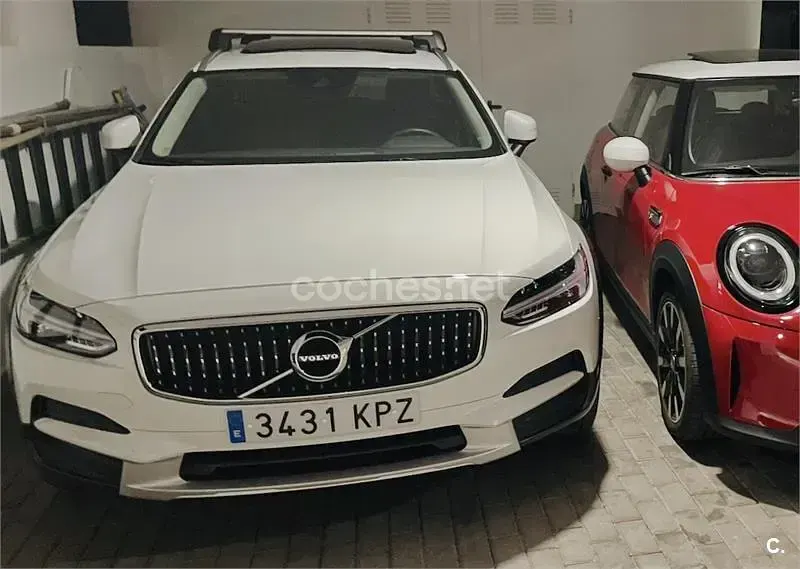 Usado Volvo V90 CC 190 CV (139 kW) 2018 Blanco Familiar