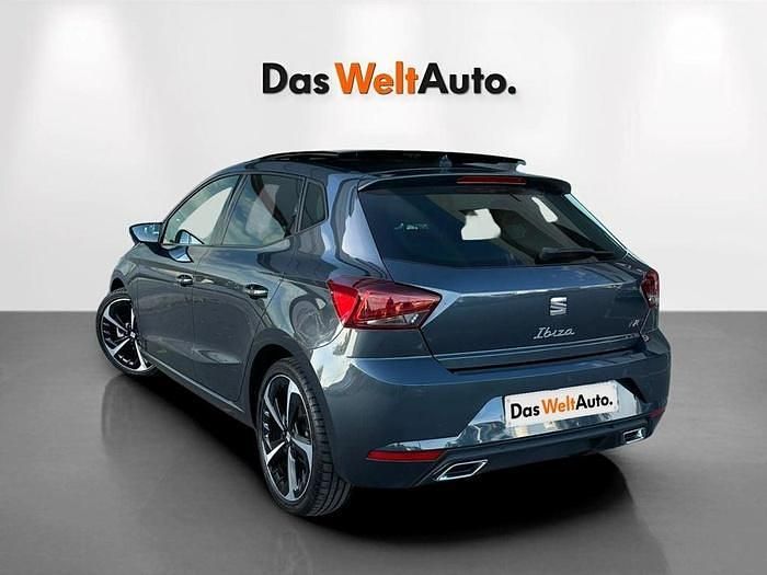 Gris Usado 2022 Seat Ibiza FR | 20.990 € (Caro) - Imagen 1/4
