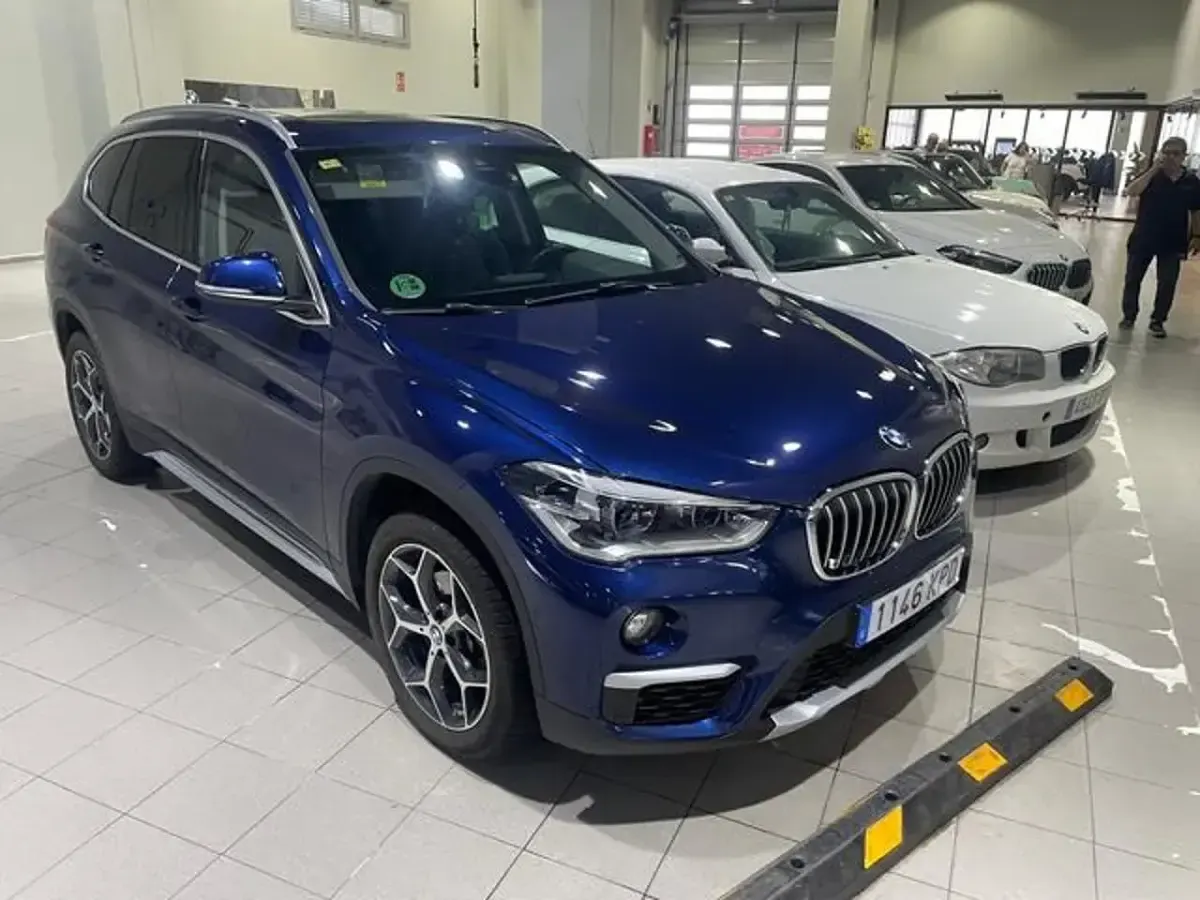 Usado BMW X1 Executive 150 CV (110 kW) 2018 Azul SUV