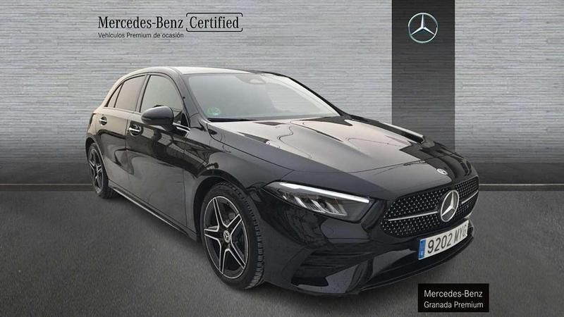Usado Mercedes A200 150 CV (110 kW) 2025 Negro Berlina