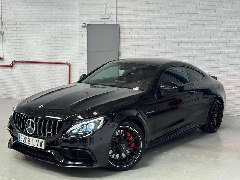 Käytetty Mercedes C63 AMG AMG 510 HP (375 kW) 2018 Musta Coupe - kaksiovinen