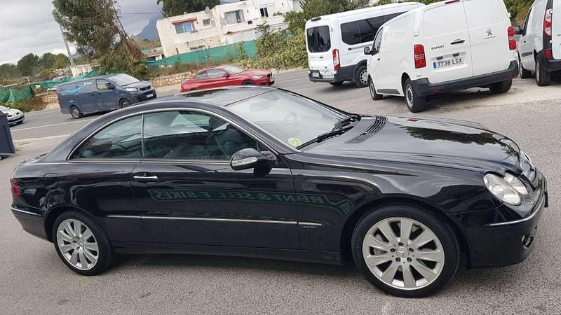 Usado Mercedes CLK200 224 CV (164 kW) 2006 Azul Coupe