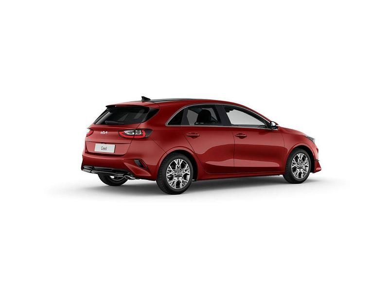 Usado Kia Ceed 100 CV (73 kW) 2024 Rojo Utilitario