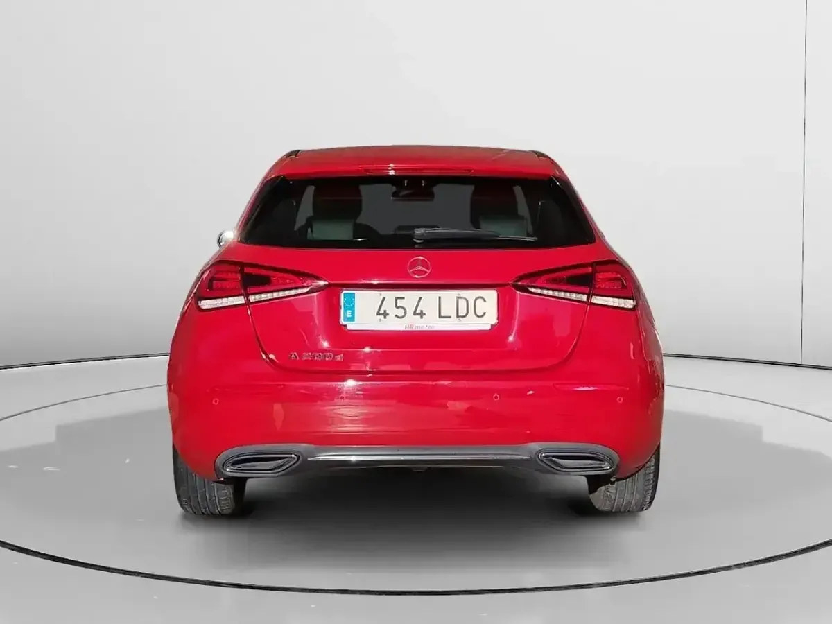 Usado Mercedes A200 150 CV (110 kW) 2019 Rojo