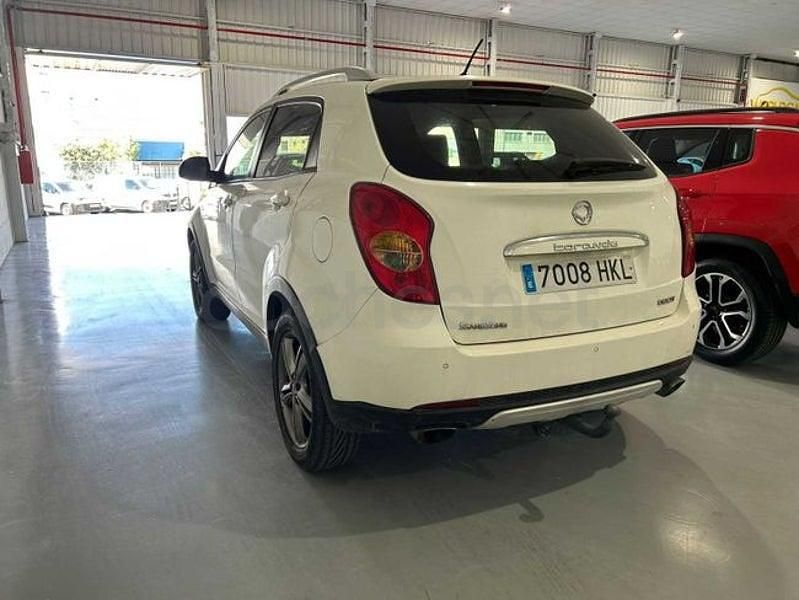 Usado Ssangyong (KGM) Korando Limited 175 CV (128 kW) 2012 Blanco SUV