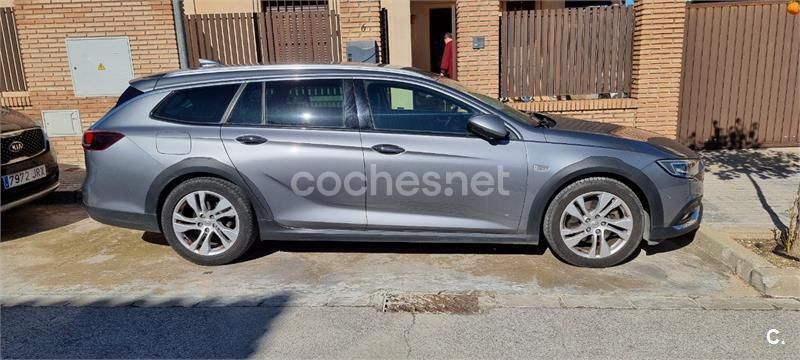 Gris / plata Usado 2018 Opel Insignia Country Tourer Familiar | 18.990 € - Imagen 1/4