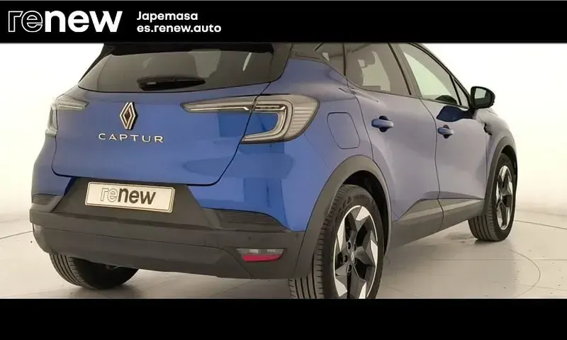 Usado Renault Captur Techno 100 CV (73 kW) 2025 Azul SUV