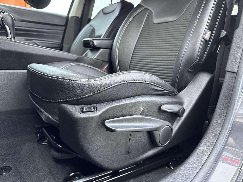 Usado Jeep Compass Limited 150 CV (110 kW) 2021 Gris SUV