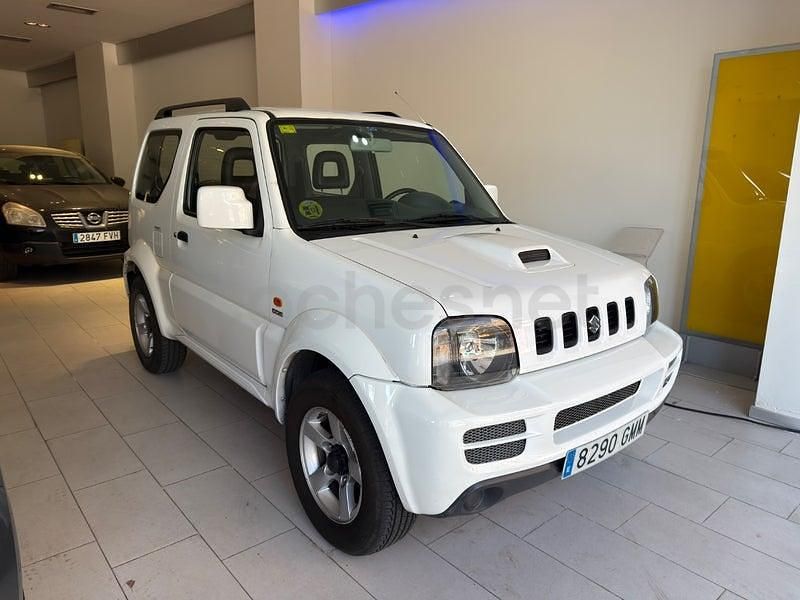 Usado Suzuki Jimny 86 CV (63 kW) 2009 Blanco SUV