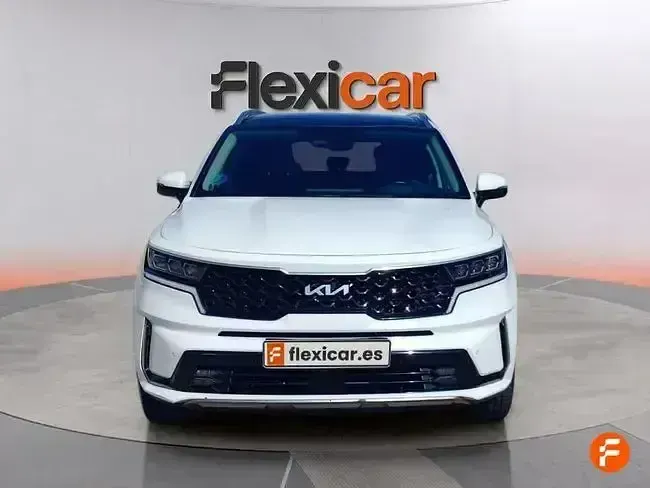 Usado Kia Sorento 230 CV (169 kW) 2024 Blanco SUV