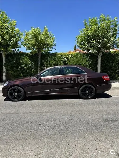 Usado Mercedes E350 Avantgarde 211 CV (155 kW) 2009 Marrón Berlina
