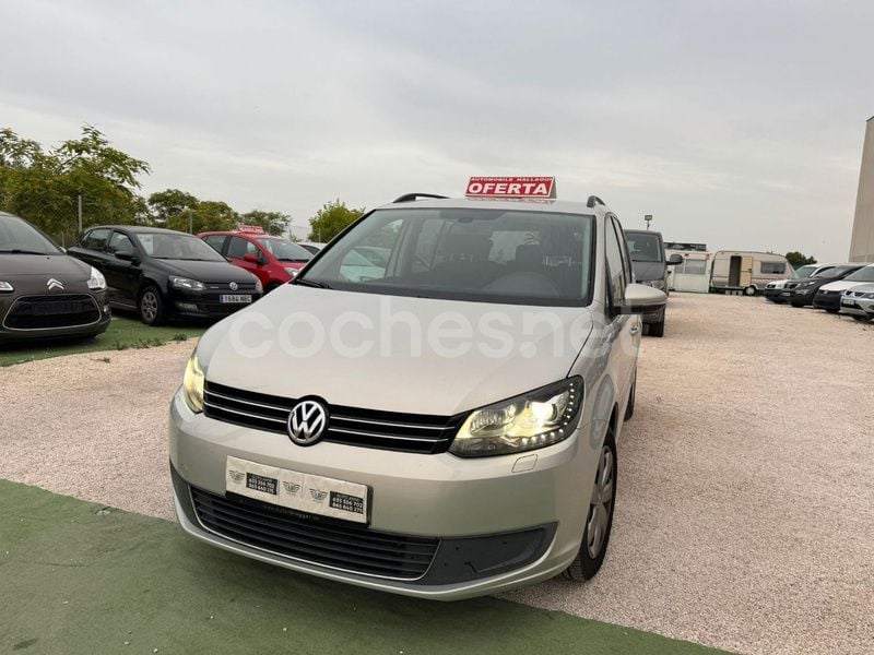 Gris / plata Usado 2012 VW Touran Advance Monovolumen | 10.900 € (Buen precio) - Imagen 1/4