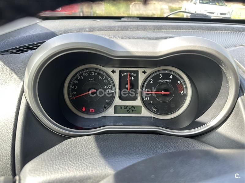 Usado Nissan Note Acenta 86 CV (63 kW) 2007 Amarillo Utilitario