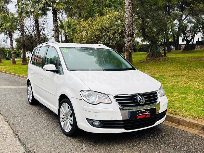 Blanco Usado 2009 VW Touran Sport Monovolumen | 6990 € (Super precio) - Imagen 1/4
