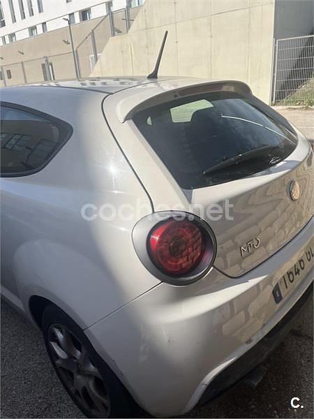 Usado Alfa Romeo GT Junior 78 CV (57 kW) 2009 Blanco Berlina