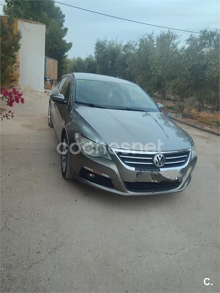 Gris / plata Usado 2012 VW CC Berlina | 7500 € (Precio justo) - Imagen 1/4