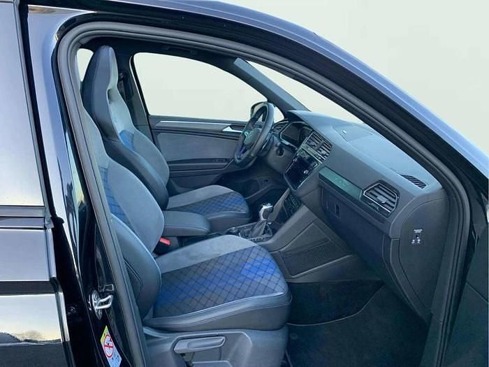 Usado VW Tiguan R 320 CV (235 kW) 2022 Negro SUV
