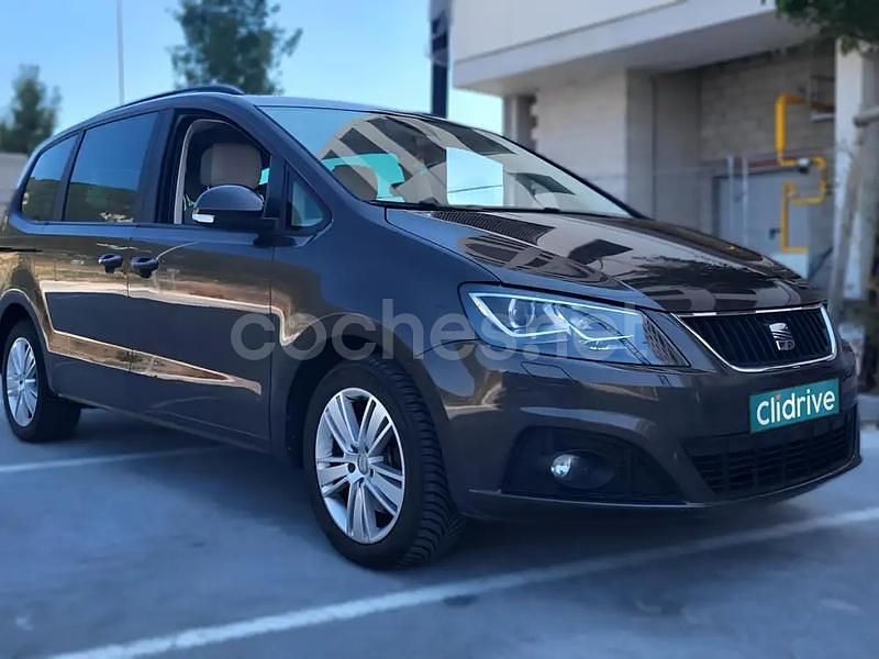 Usado Seat Alhambra Style 184 CV (135 kW) 2015 Marrón Monovolumen