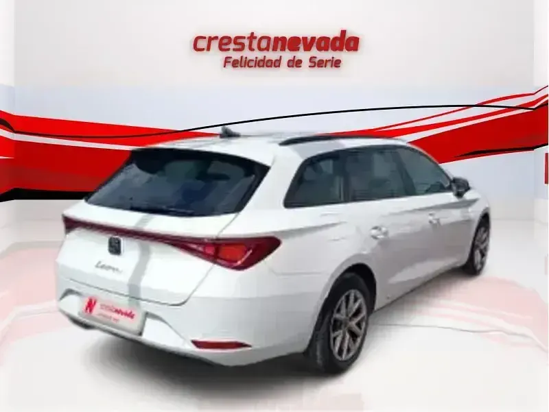 Usado Seat Leon Style 115 CV (84 kW) 2021 Blanco
