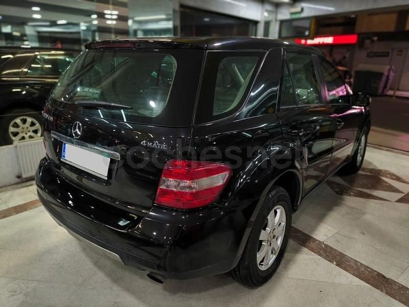 Usado Mercedes ML320 224 CV (164 kW) 2007 Negro SUV