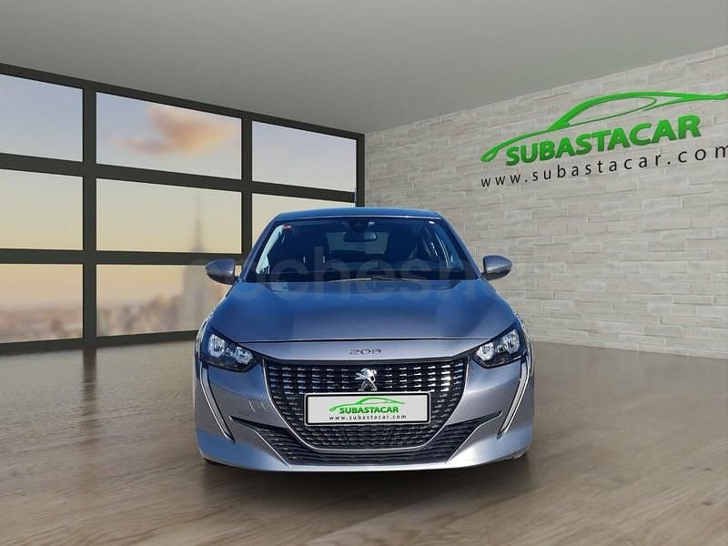 Usado Peugeot 208 Allure 100 CV (73 kW) 2021 Gris / plata Utilitario