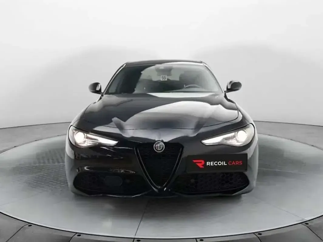Usado Alfa Romeo Giulia Veloce 209 CV (153 kW) 2022 Negro Berlina