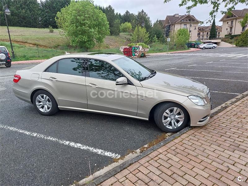 Usado Mercedes E350 Avantgarde 231 CV (169 kW) 2011 Beige Berlina