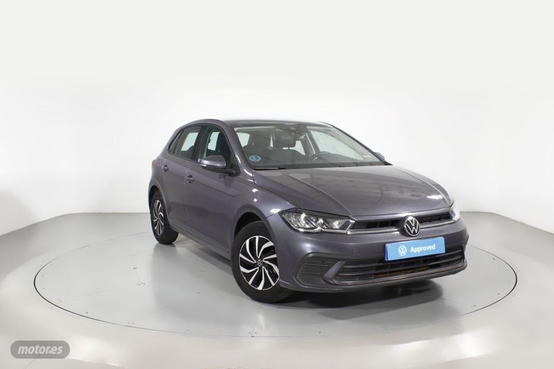 Gris Usado 2024 VW Polo Life Berlina | 19.800 € (Precio justo) - Imagen 1/4