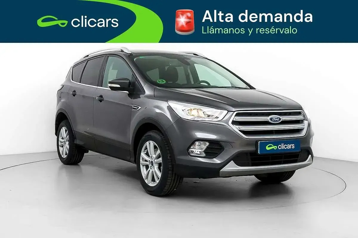 Käytetty Ford Kuga Trend 150 HP (110 kW) 2018 Harmaa Katumaasturi