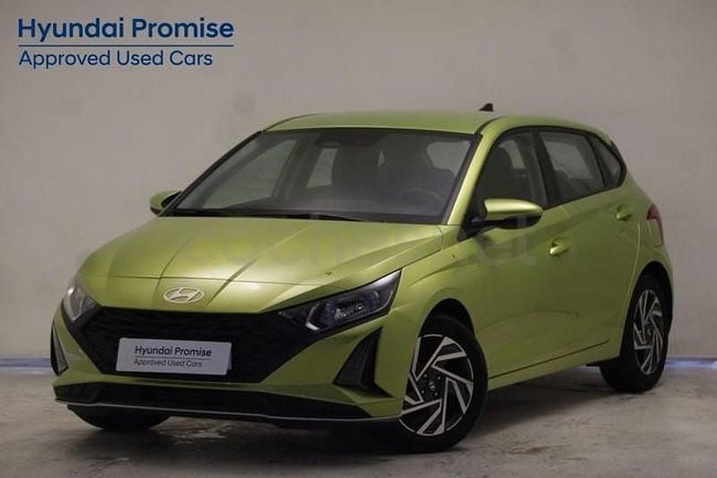 Marrón Usado 2024 Hyundai i20 Berlina | 15.400 € (Precio justo) - Imagen 1/4