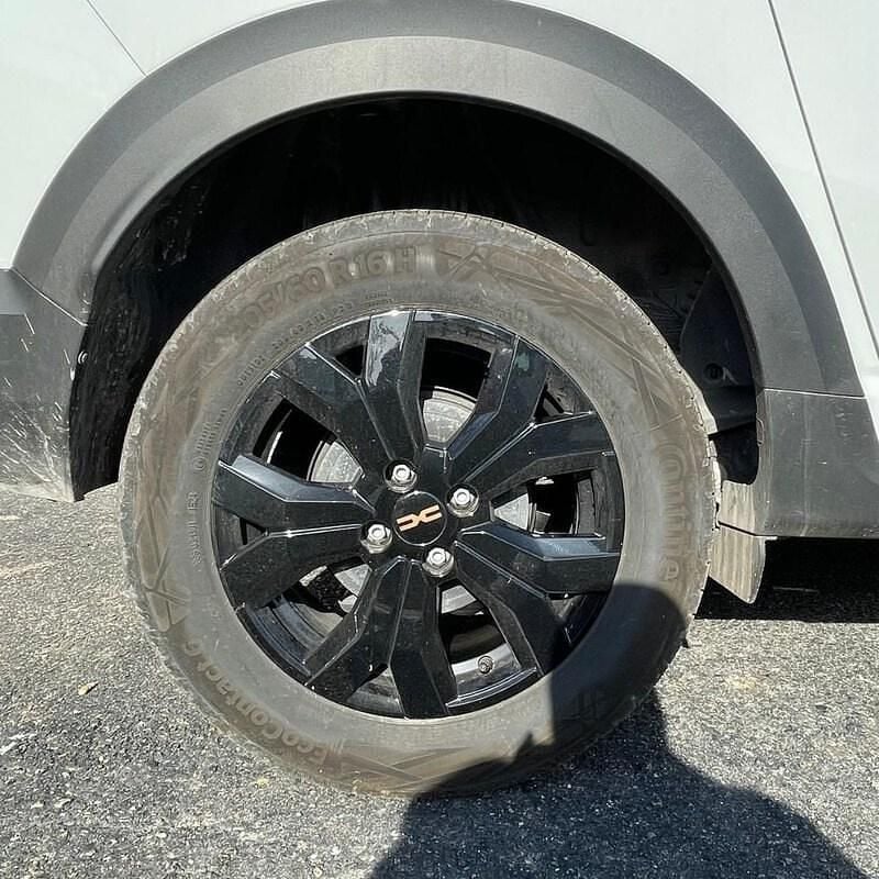 Usado Dacia Jogger Extreme 110 CV (80 kW) 2024 Blanco Monovolumen